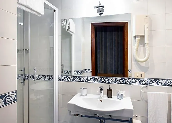 Otel Welcome House 2*