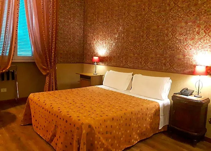מלון Welcome House